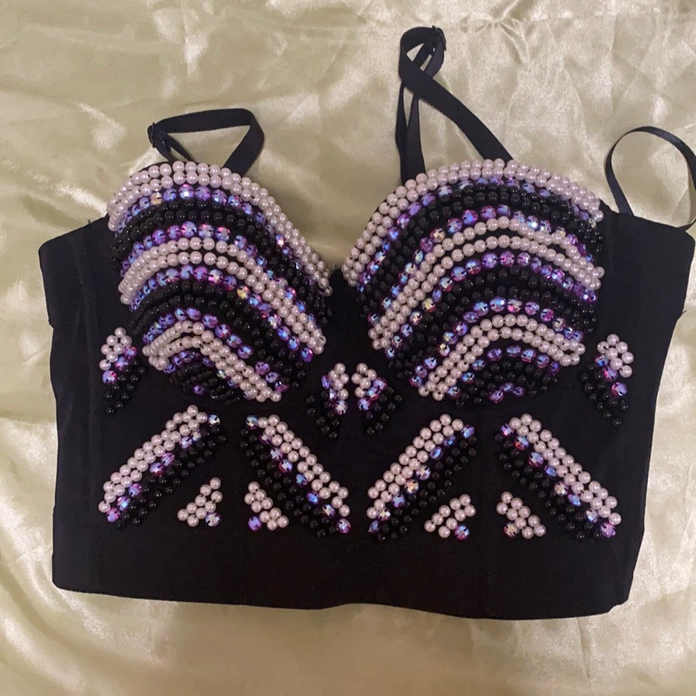 Removable straps, 4 adjustable clips small and med